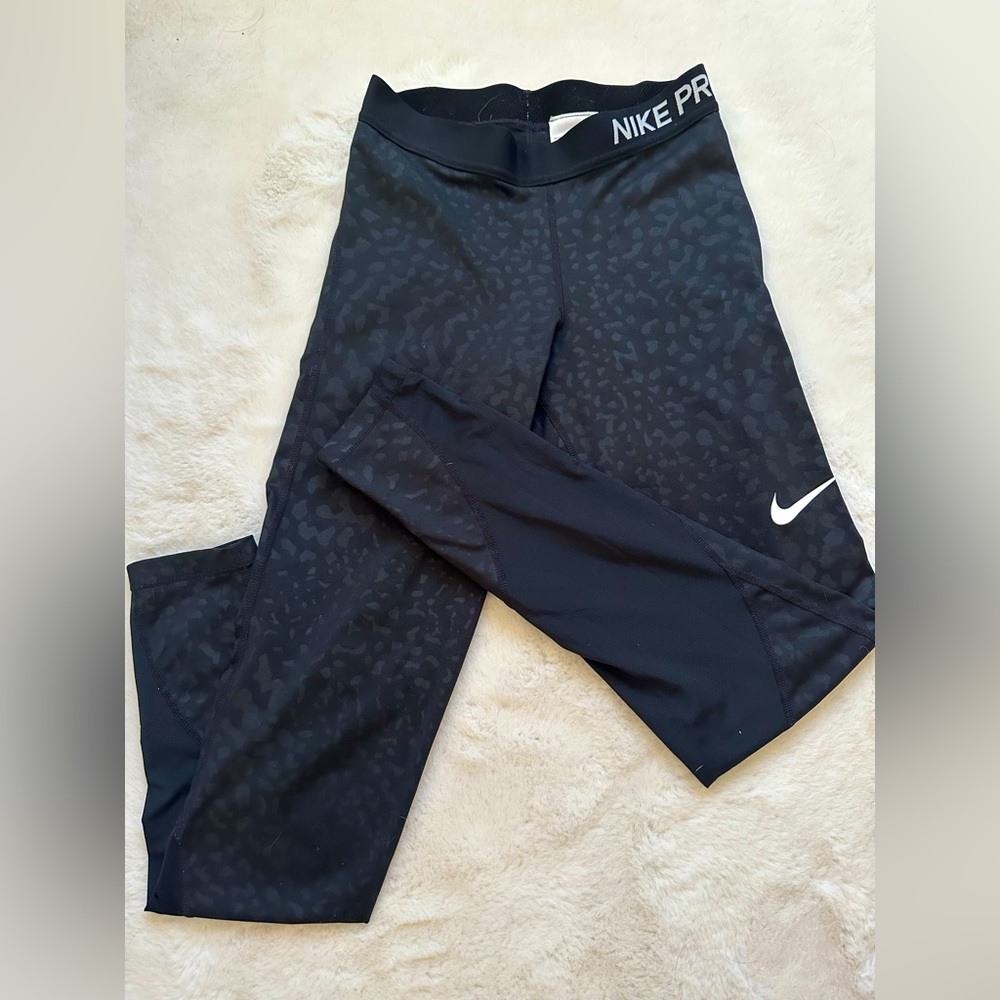 Nike pro leggings